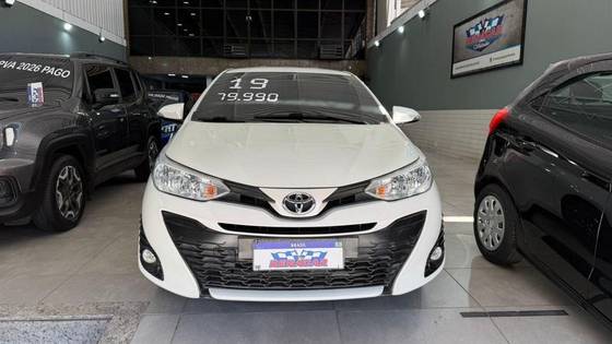 TOYOTA YARIS 1.3 16V FLEX XL MULTIDRIVE TOYOTA YARIS 1.3 16V FLEX XL MULTIDRIVE